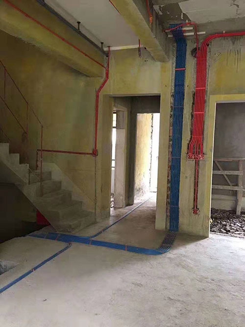 成都三利宅院独栋别墅装修施工现场照片 成都三利宅院独栋别墅装修施工现场照片